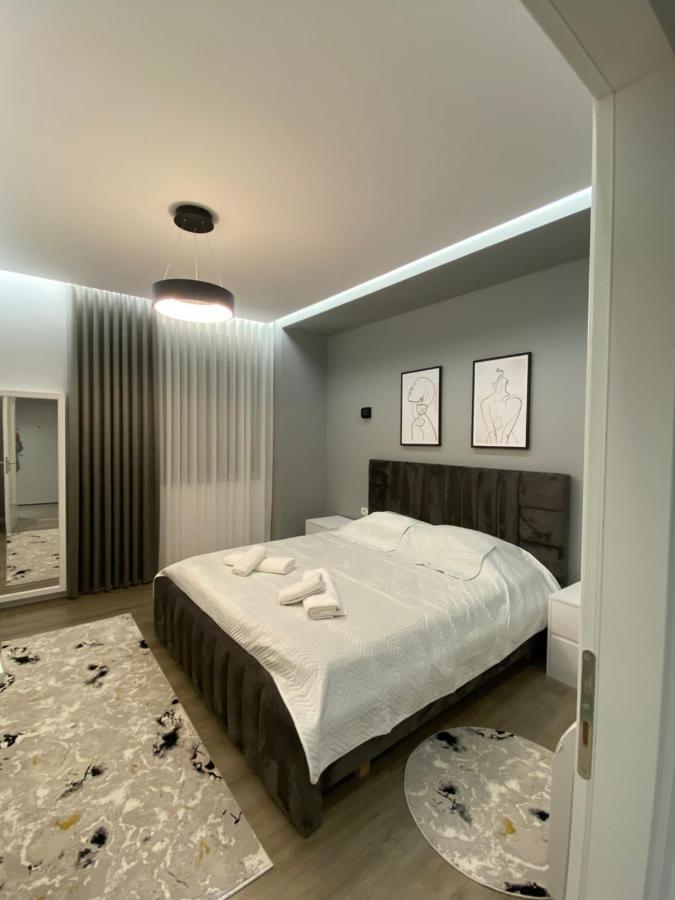 Riar Apartaments Корча Экстерьер фото